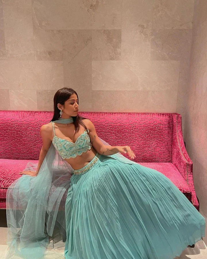 e-005-4_aacd51ef-c6be-4ba9-84e6-7a622209ff55